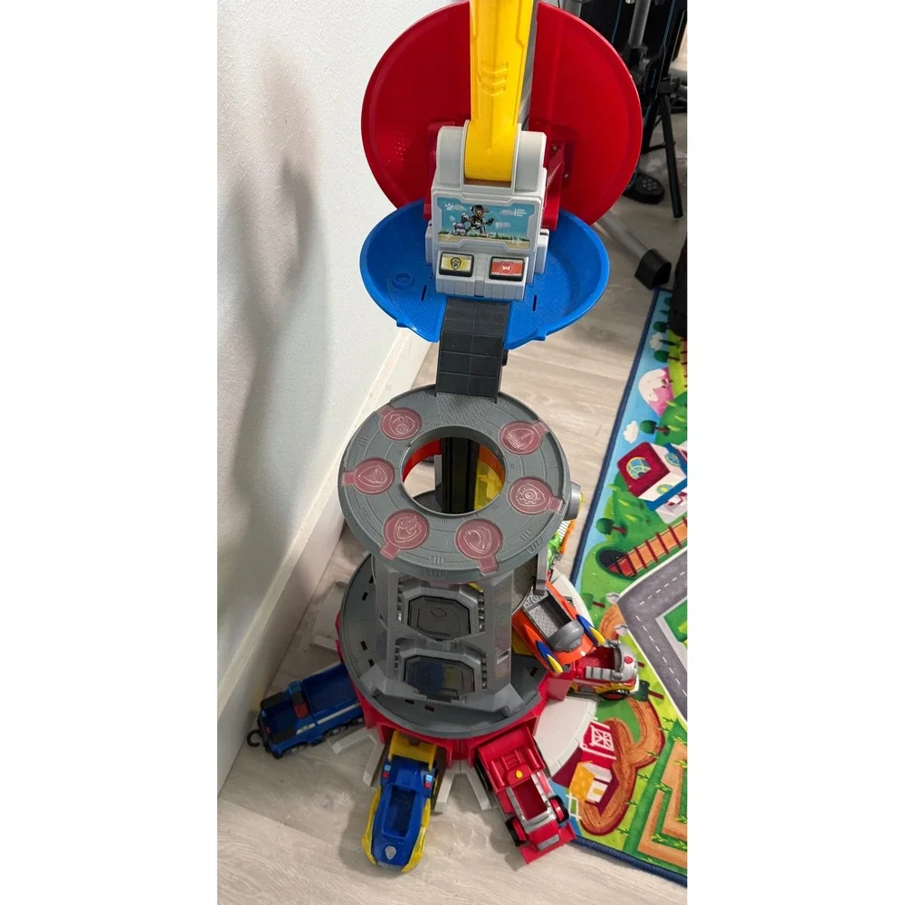 Paw Patrol Lookout Tower Playset‎ with 6 Vehicles